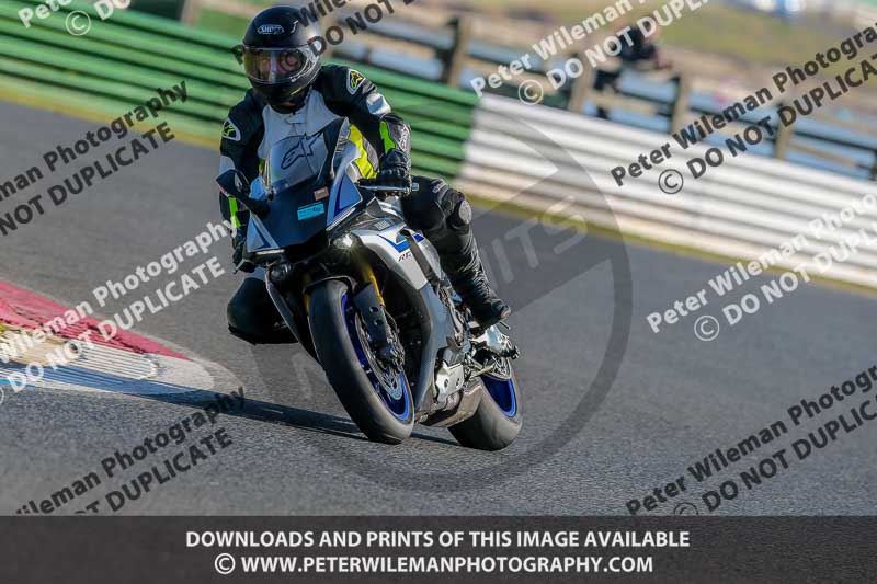 PJM Wedding Photography;enduro digital images;event digital images;eventdigitalimages;mallory park;mallory park photographs;mallory park trackday;mallory park trackday photographs;no limits trackdays;peter wileman photography;racing digital images;trackday digital images;trackday photos